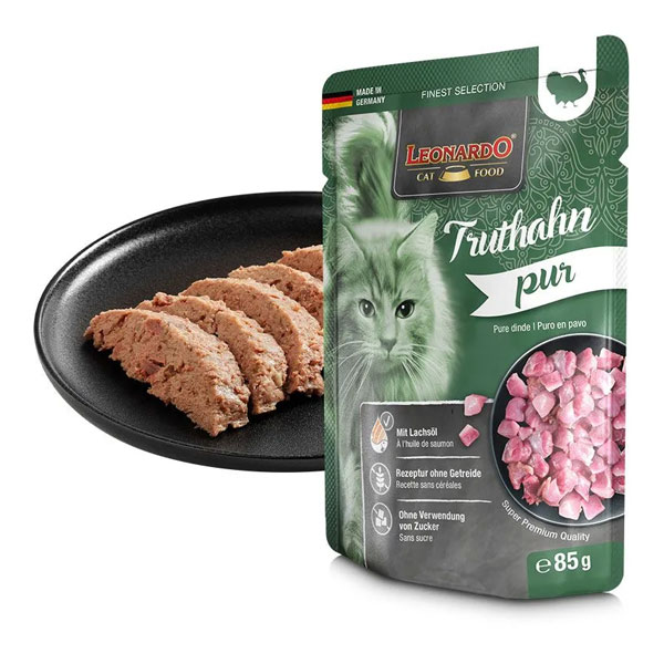 پوچ گربه لئوناردو با طعم بوقلمون